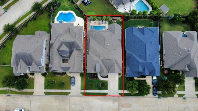 19115 Greenview Glen Drive, Cypress, TX 77433