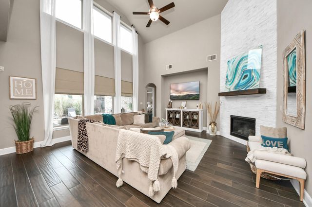 19115 Greenview Glen Drive, Cypress, TX 77433