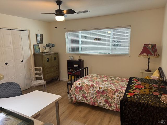 514 Oak Vista Ln, Santa Rosa, CA 95409