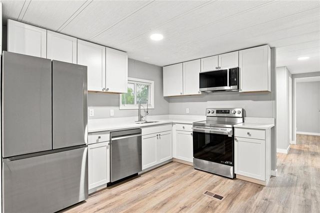 1077 New Hope Road, Lawrenceville, GA 30045