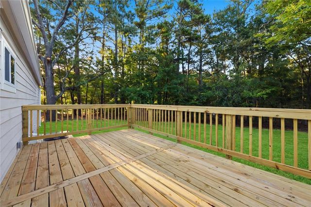1077 New Hope Road, Lawrenceville, GA 30045