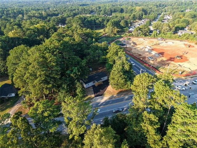 1077 New Hope Road, Lawrenceville, GA 30045