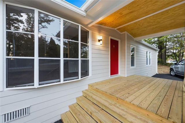 1077 New Hope Road, Lawrenceville, GA 30045