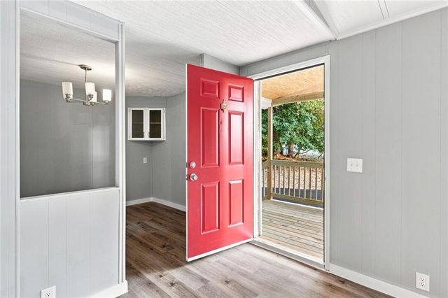 1077 New Hope Road, Lawrenceville, GA 30045