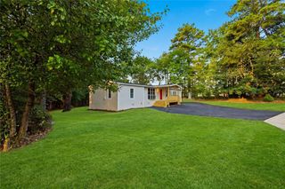 1077 New Hope Road, Lawrenceville, GA 30045