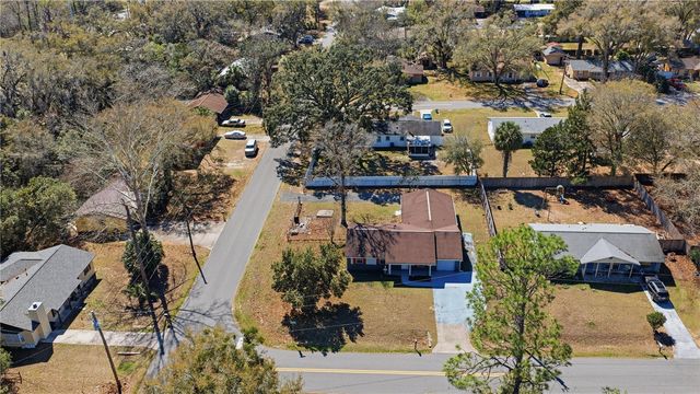 2400 NE 37TH STREET, Ocala, FL 34479