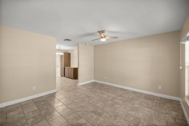 2400 NE 37TH STREET, Ocala, FL 34479