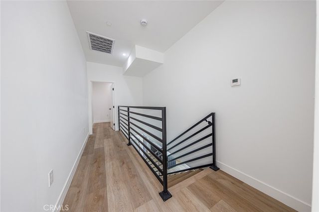 11313 Collins Street 11313-1, North Hollywood, CA 91601