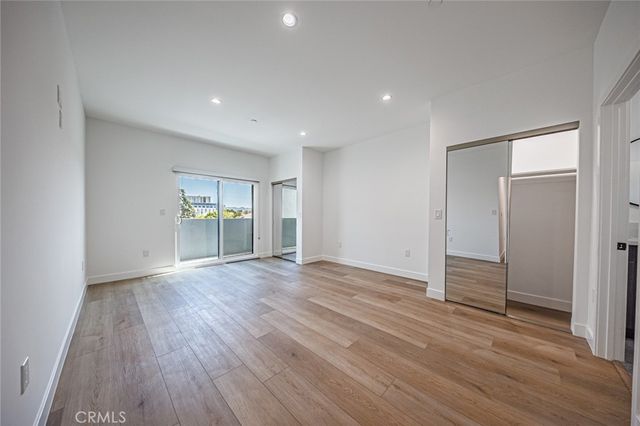 11313 Collins Street 11313-1, North Hollywood, CA 91601