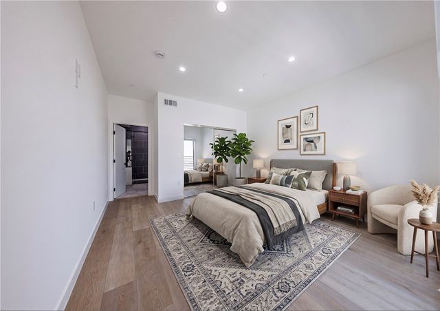 11313 Collins Street 11313-1, North Hollywood, CA 91601