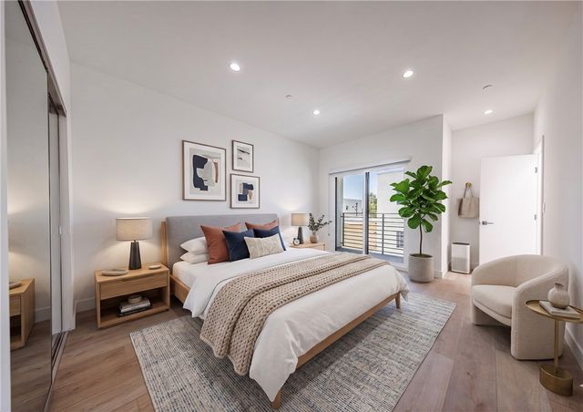 11313 Collins Street 11313-1, North Hollywood, CA 91601