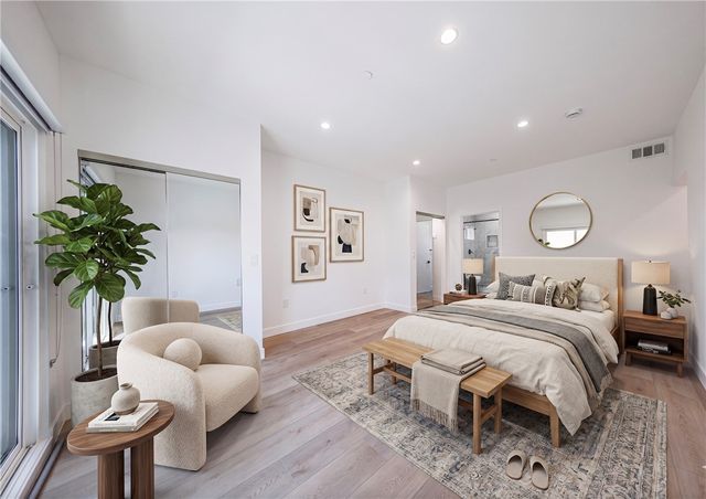 11313 Collins Street 11313-1, North Hollywood, CA 91601