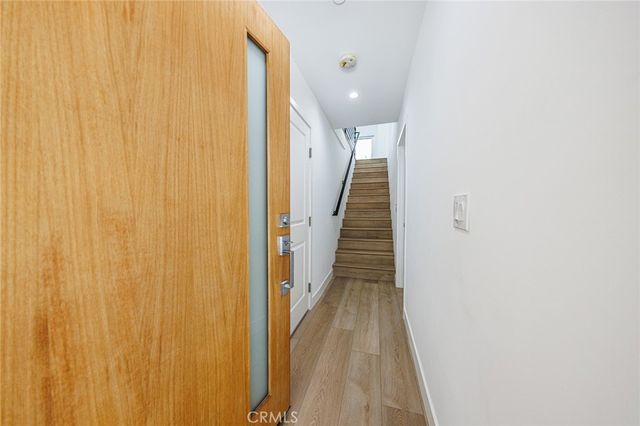 11313 Collins Street 11313-1, North Hollywood, CA 91601