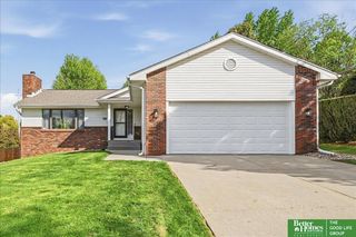 105 Kingsridge Drive, Council Bluffs, IA 51503