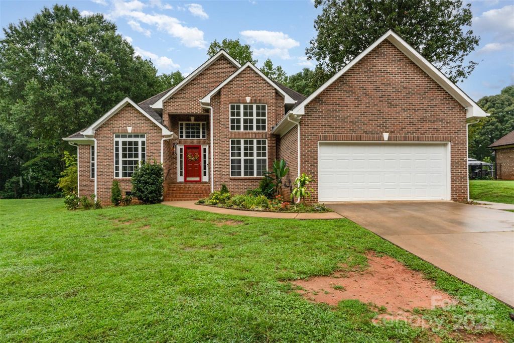 125 Stumpy Creek Road, Mooresville, NC 28117