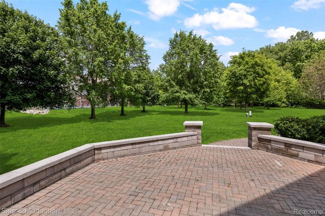 48322 Antique Road, Canton Charter Township, MI 48187
