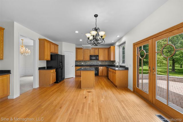 48322 Antique Road, Canton Charter Township, MI 48187