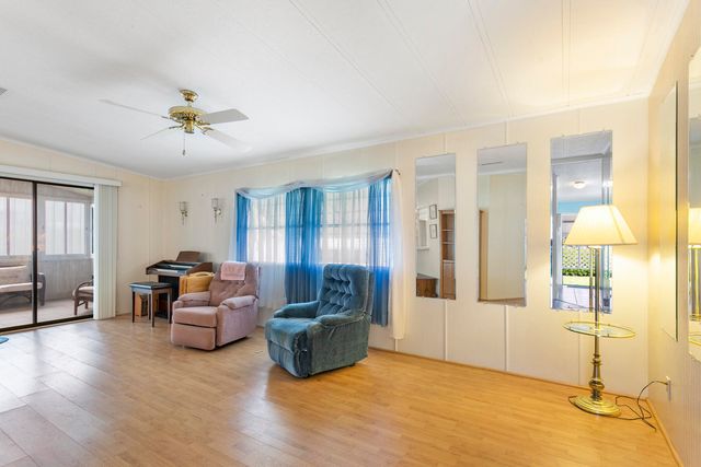50018 Hacha Bay, Boynton Beach, FL 33436
