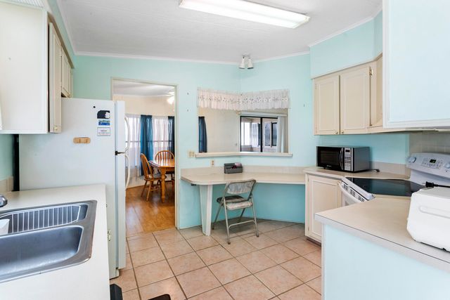 50018 Hacha Bay, Boynton Beach, FL 33436