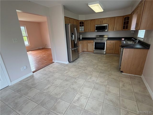579 Homestead Drive, North Tonawanda, NY 14120