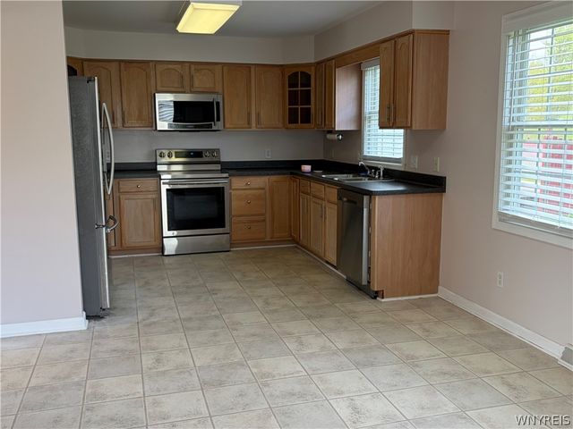 579 Homestead Drive, North Tonawanda, NY 14120