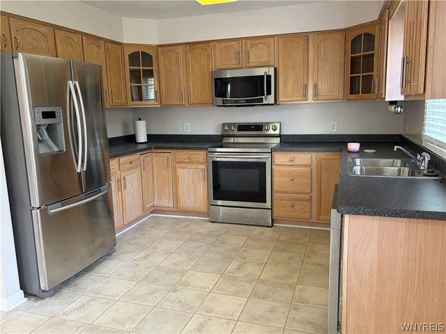 579 Homestead Drive, North Tonawanda, NY 14120