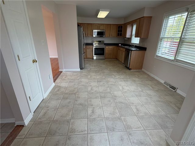 579 Homestead Drive, North Tonawanda, NY 14120