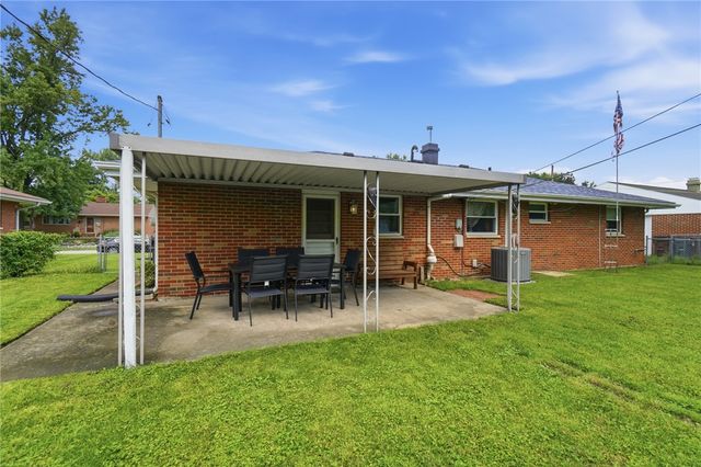 2313 Candlewood Drive, Kettering, OH 45419