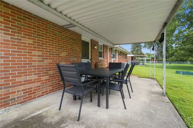 2313 Candlewood Drive, Kettering, OH 45419