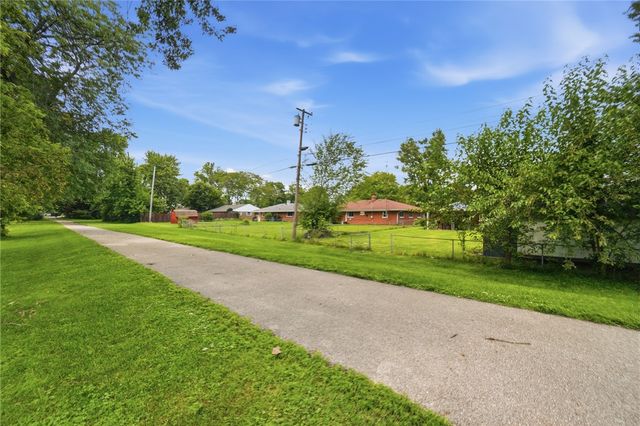 2313 Candlewood Drive, Kettering, OH 45419
