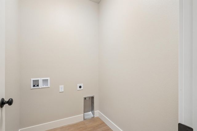 2813 Autumn Woods Drive, Cedar Falls, IA 50613