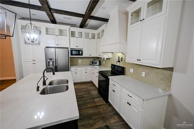 3002 Payton Drive, Mission, TX 78574