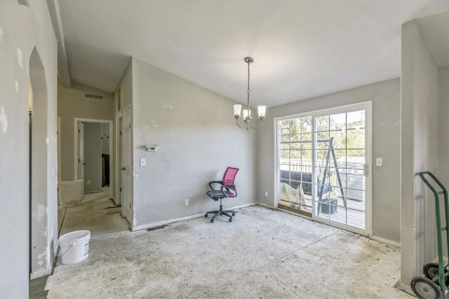 15561 Ballantree Ln, Grass Valley, CA 95949
