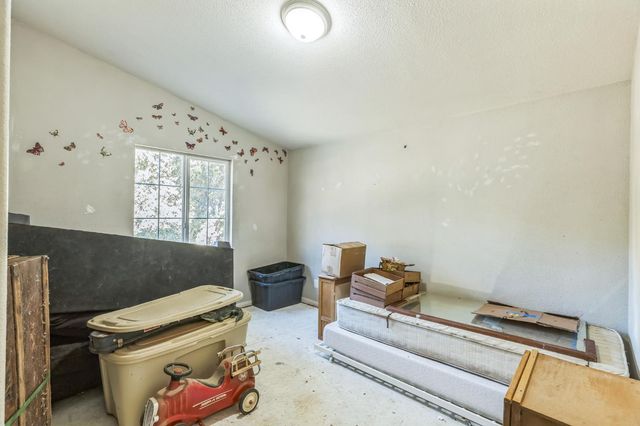 15561 Ballantree Ln, Grass Valley, CA 95949