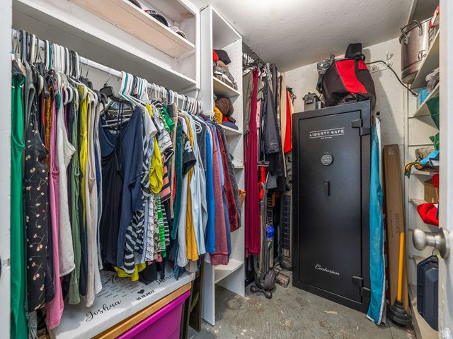 2177 E MABEY DR, Salt Lake City, UT 84109