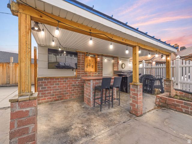 2177 E MABEY DR, Salt Lake City, UT 84109