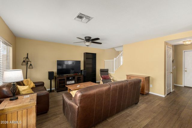 10252 E Diamond Avenue, Mesa, AZ 85208