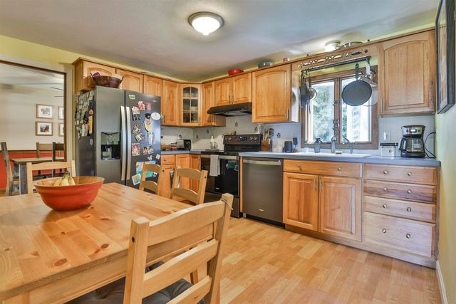 56 Lawndale Avenue, Nashua, NH 03060