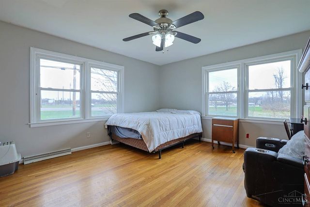 656 W Plane Street, Bethel, OH 45106