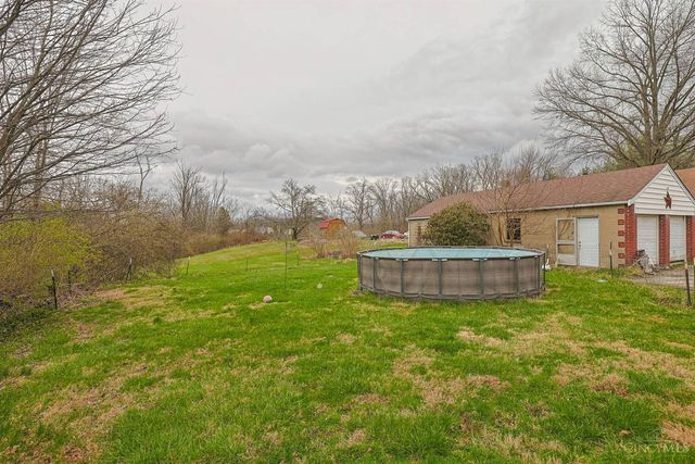 656 W Plane Street, Bethel, OH 45106