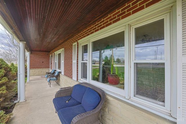 656 W Plane Street, Bethel, OH 45106