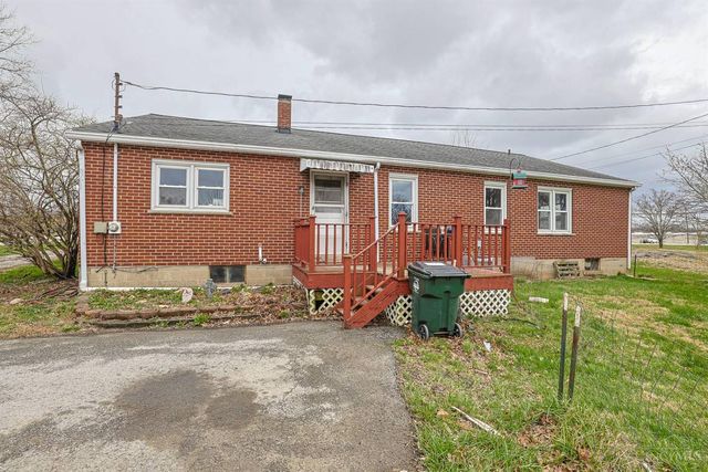 656 W Plane Street, Bethel, OH 45106