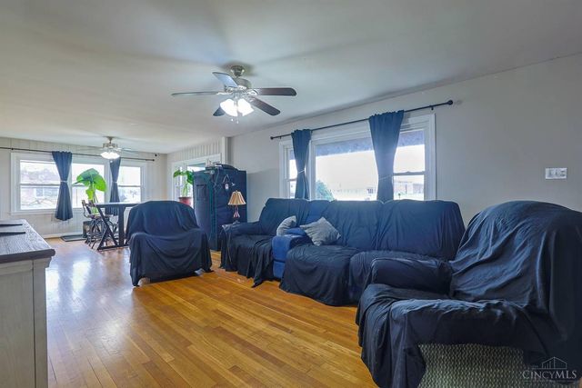 656 W Plane Street, Bethel, OH 45106