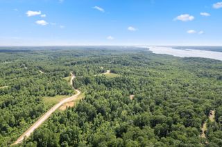 795 Bear Creek RD, Waverly, TN 37185