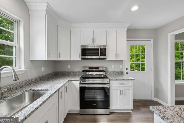 382 Arlington Lane, Commerce, GA 30529