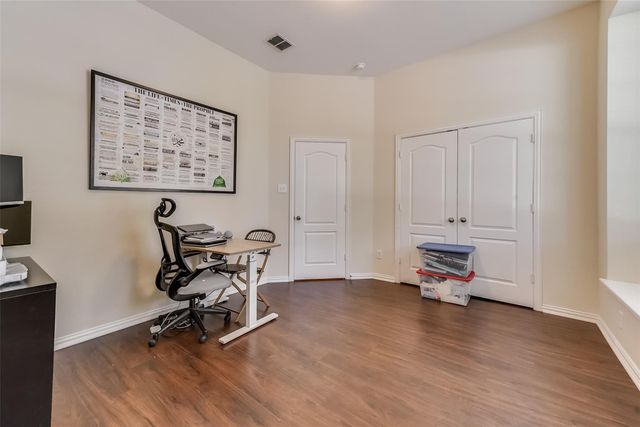 1916 Lantana Lane, Irving, TX 75063