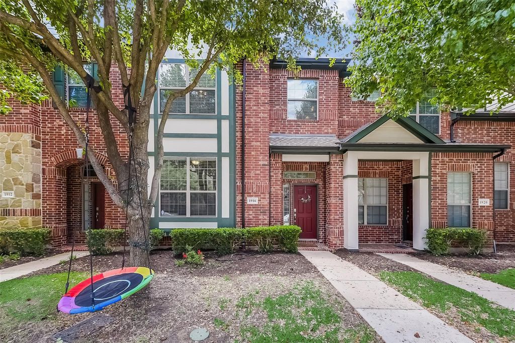 1916 Lantana Lane, Irving, TX 75063