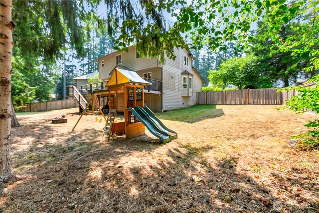 9192 Harrow Place NW, Bremerton, WA 98311