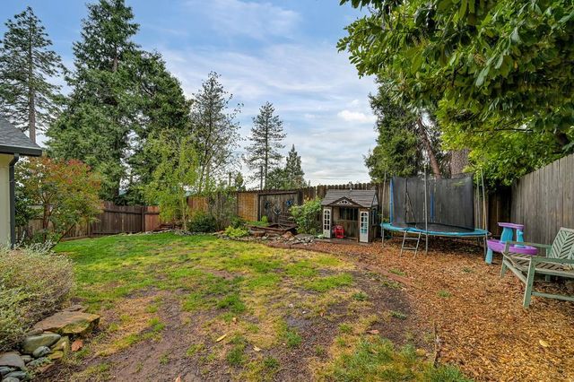 3951 Valley Vista, Camino, CA 95709