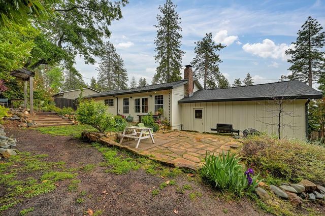 3951 Valley Vista, Camino, CA 95709